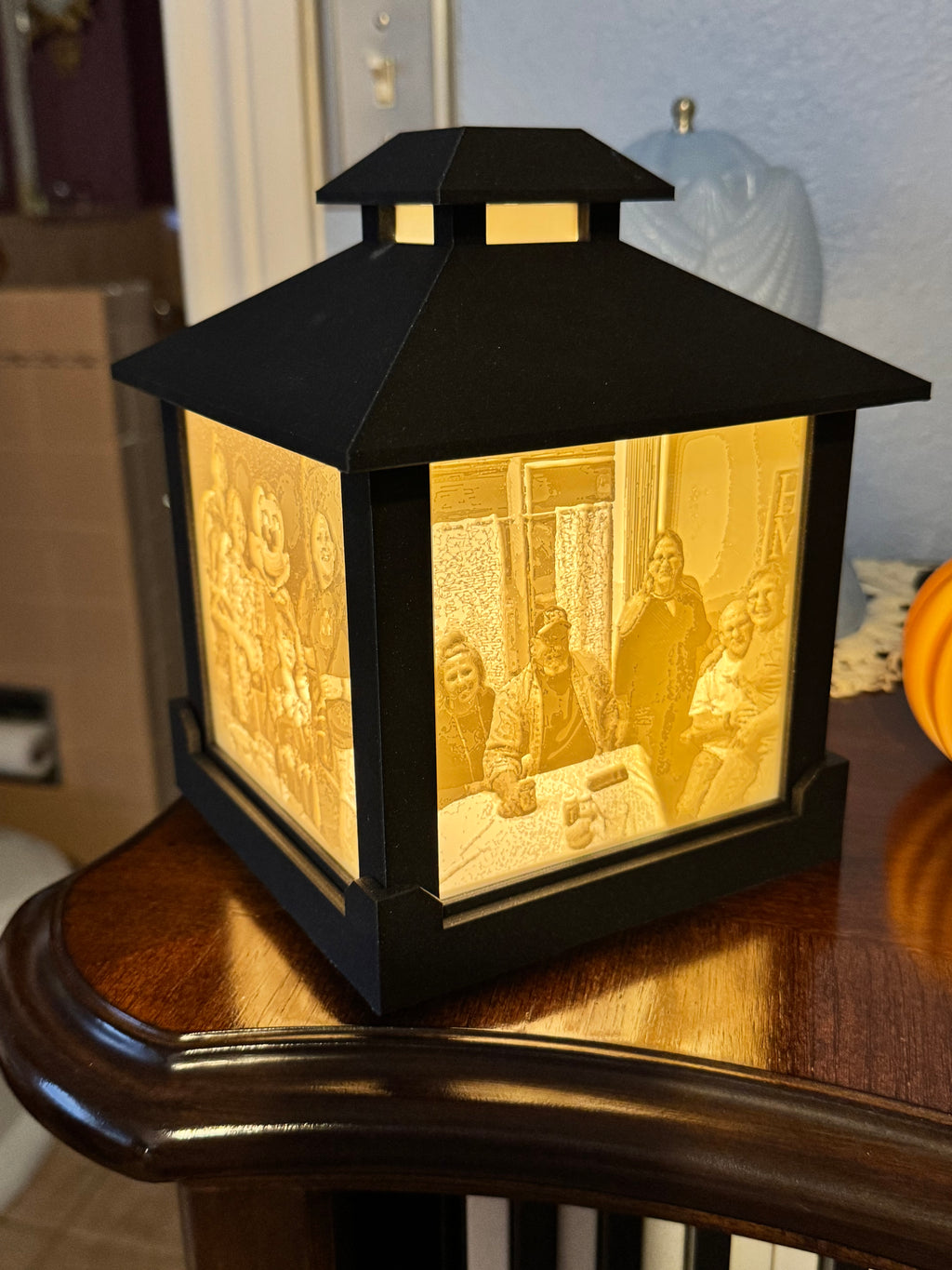 Lithophane Light Photo Box with AC plug and C7 LED bulb