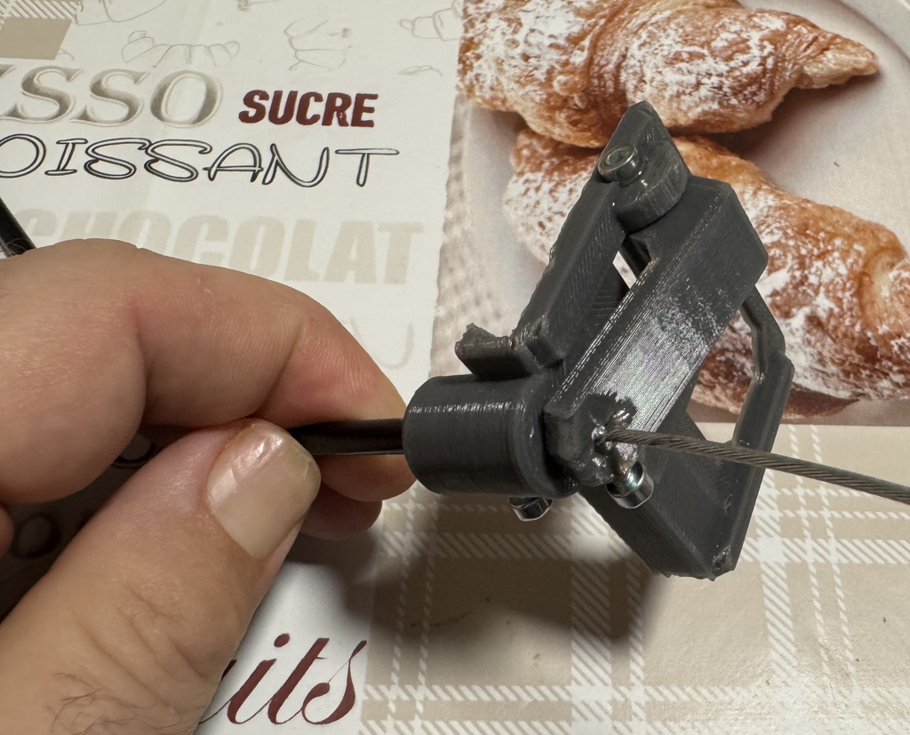 Qidi Q1 Pro front power button