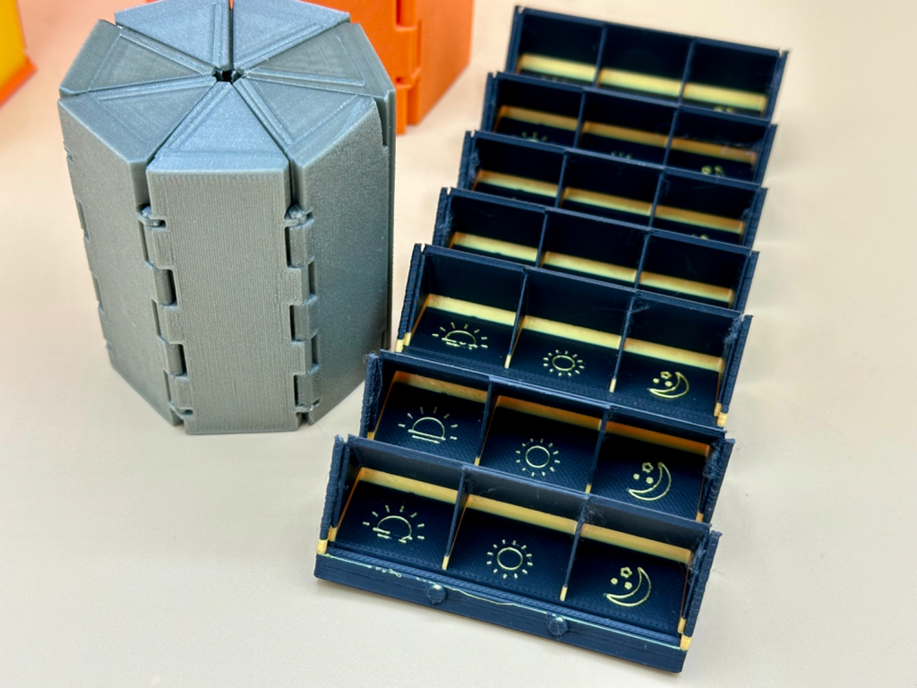 "Print-in-Place" Pill Box with Rollcontainer Design and Versatile Customization
