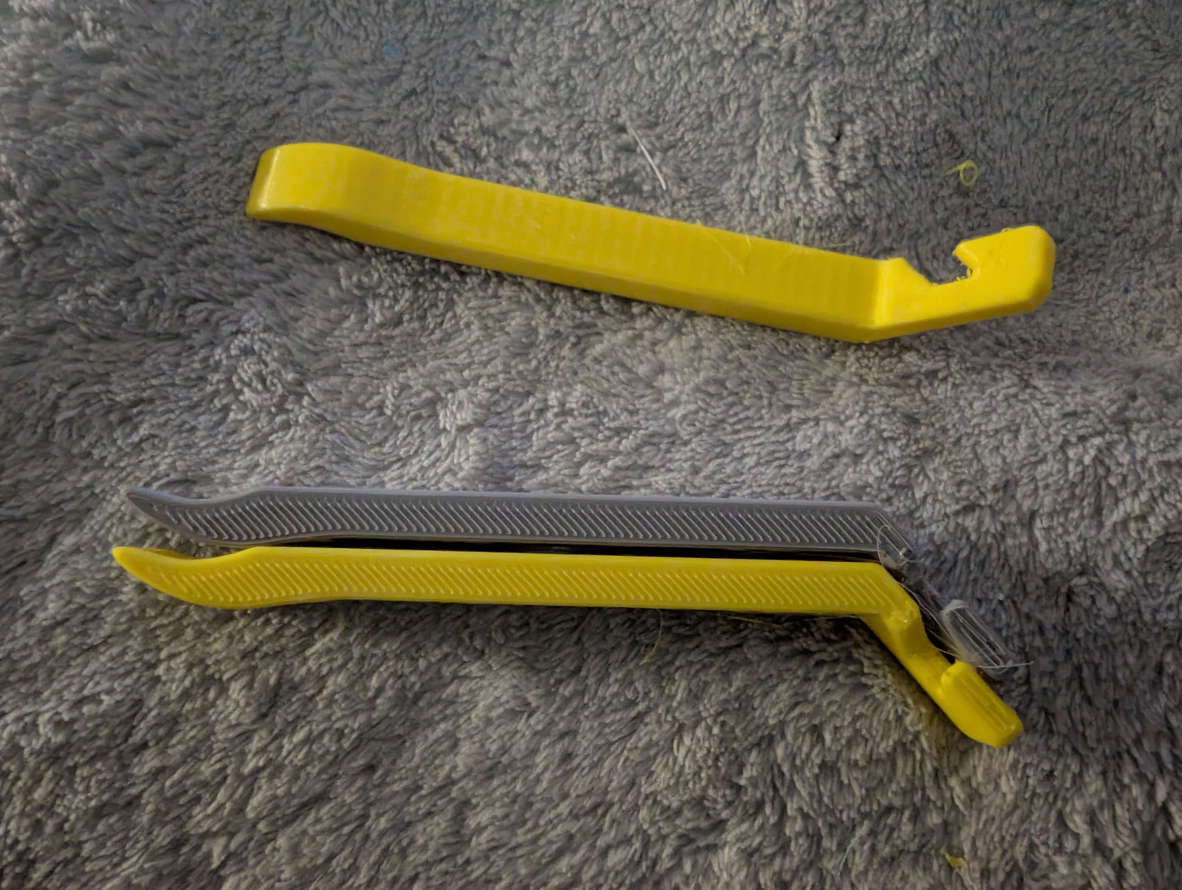 Bicycle Tire Removers