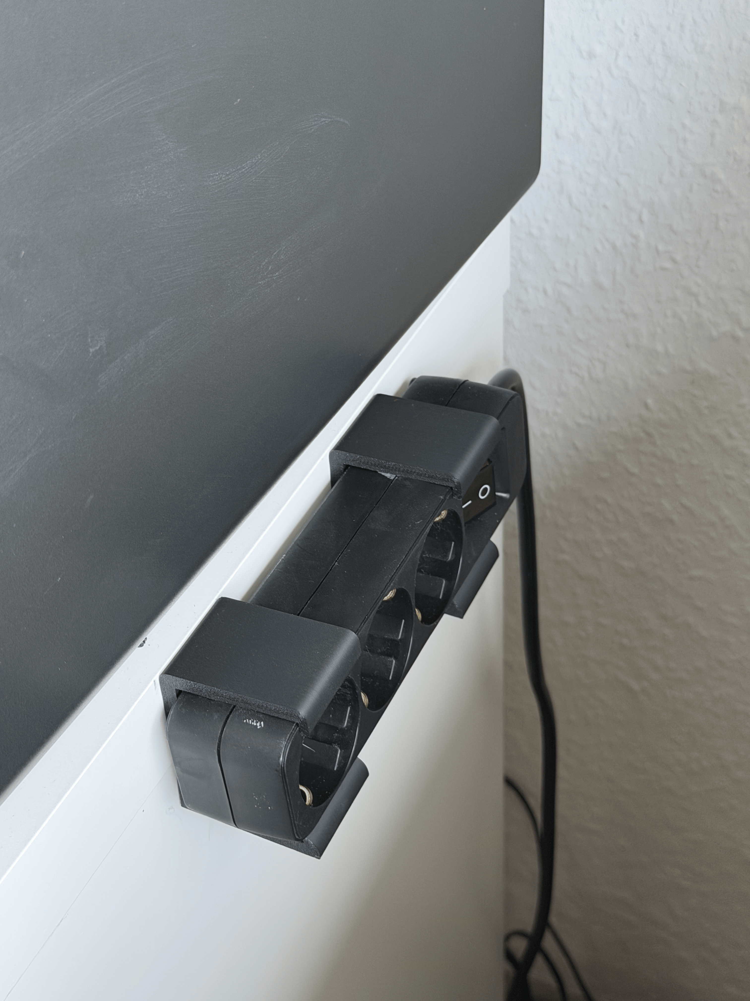 Mehrfachstecker Halter | Power Strip Mount