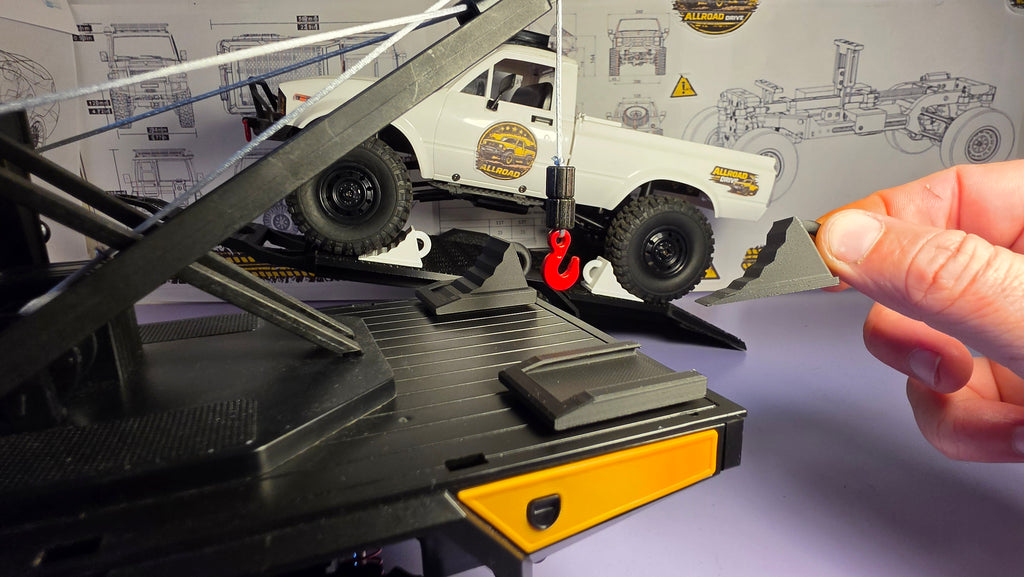 RC Wheel Chocks + Storage Mounts (1:10-1:24)