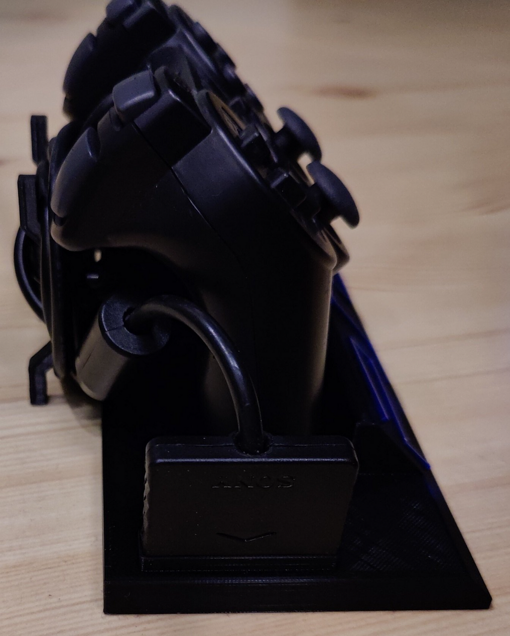 PS2 Controller Stand With Playstation 2 Logo