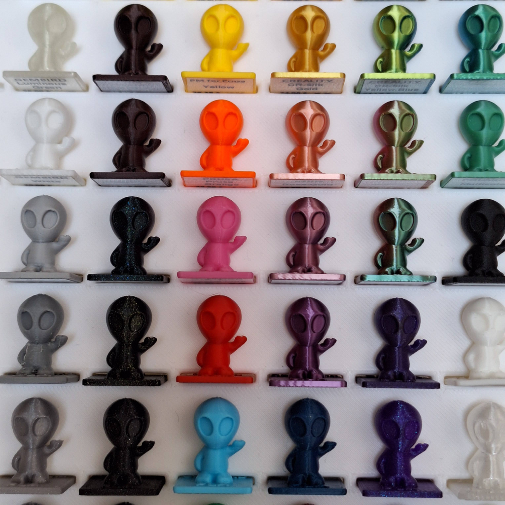 Little Alien: Filament Sample Swatch Box V-Shape
