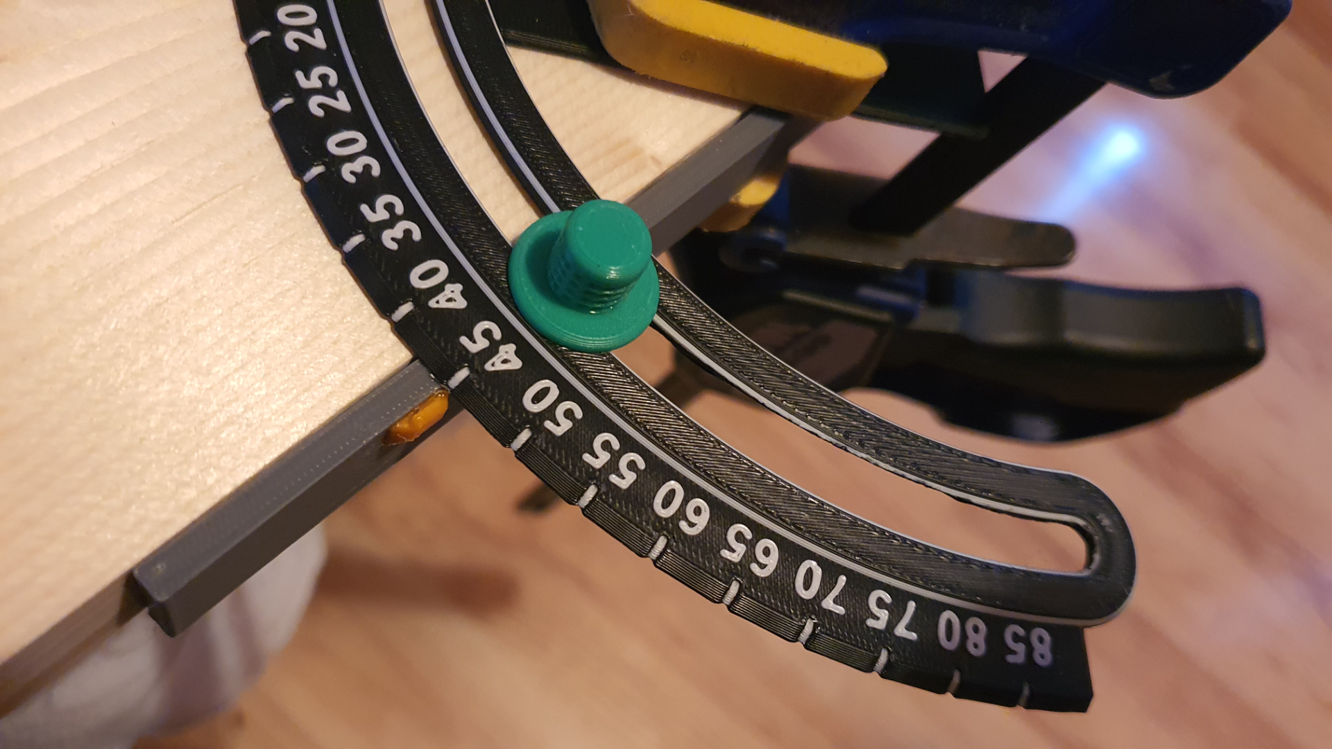 Adjustable Angle Finder and Saw Guide Rail Set
