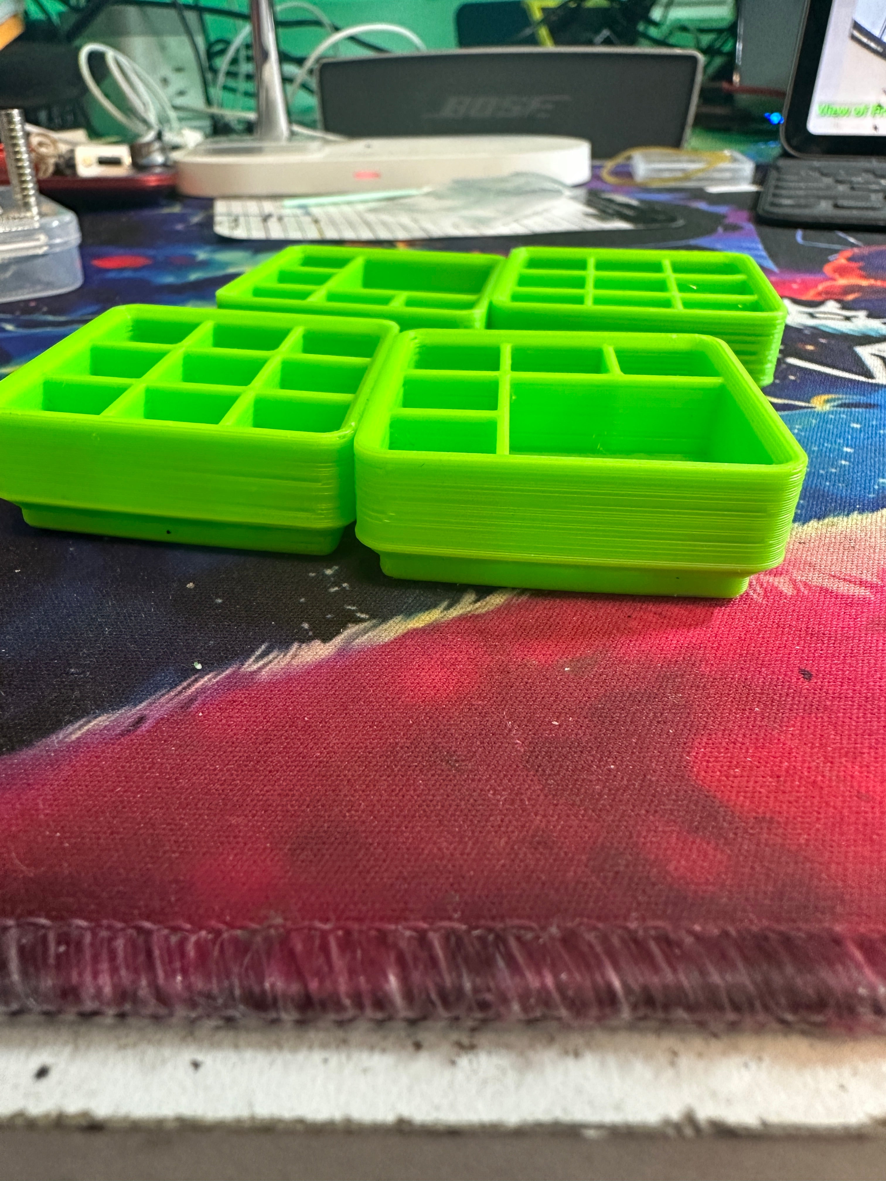 Gridfinity Big/Small Parts Tray W/ Removable 1x1 Screw Bin & Stackable Lid
