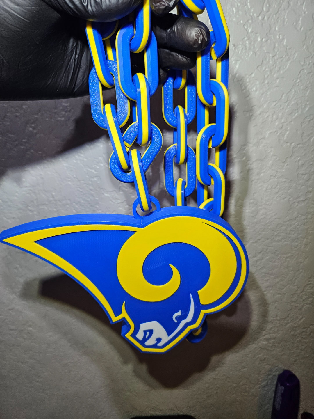 Los Angeles Rams Old Logo Big Emblem and Chainlink