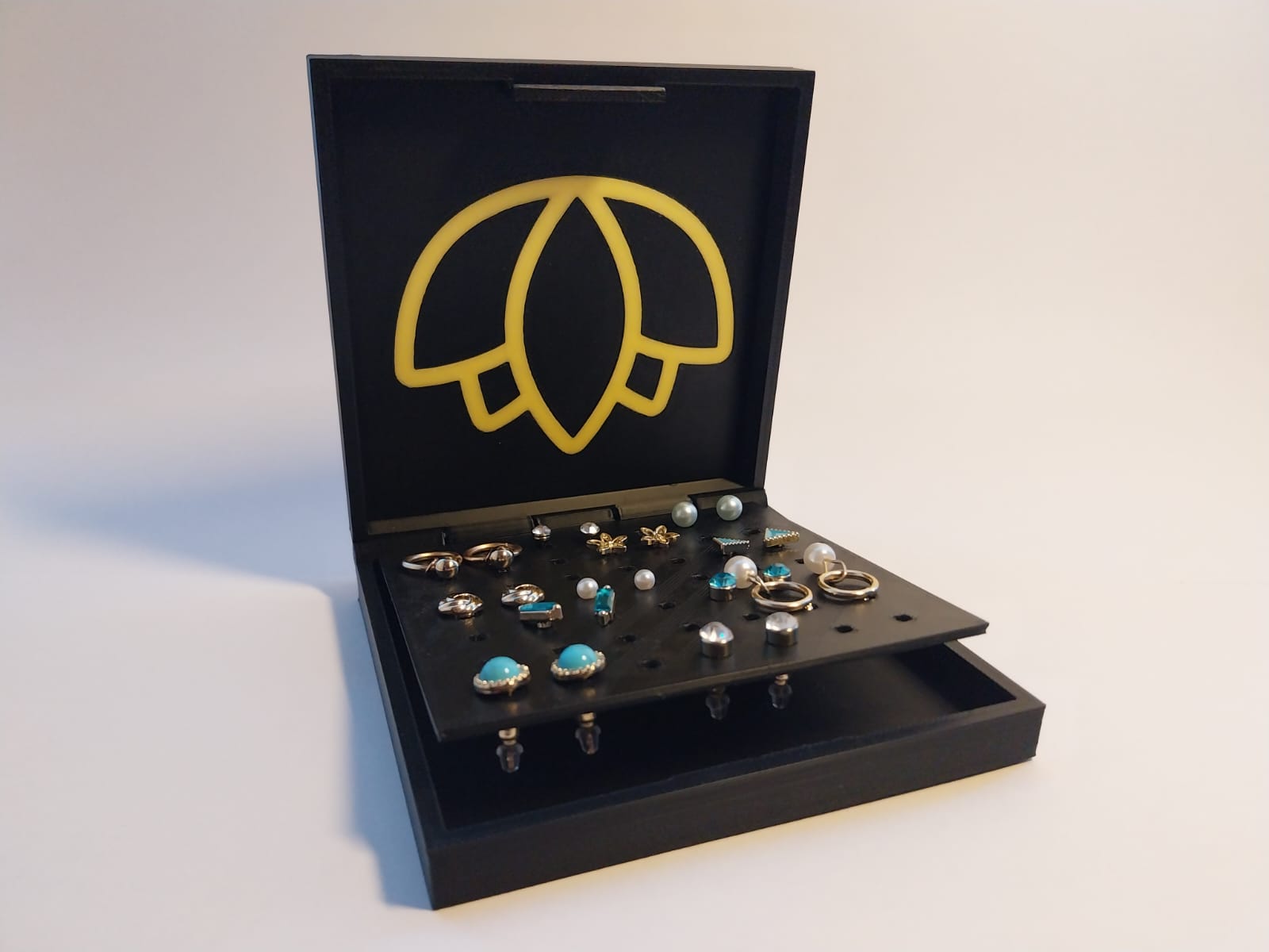 Jewelry box v1