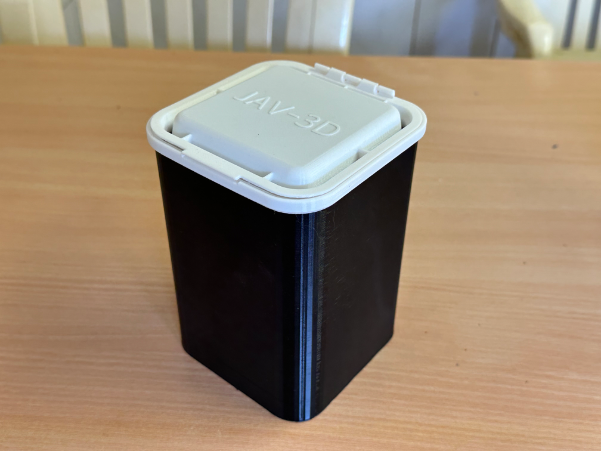 Bird or Fish Feed Container with Lid