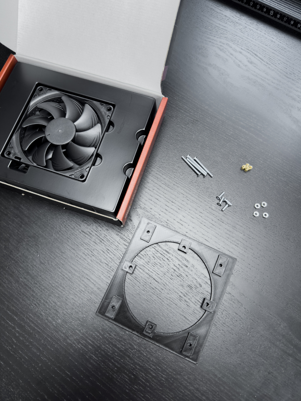 92MM Fan Mount (Noctua A9 & other 92mm Fans)