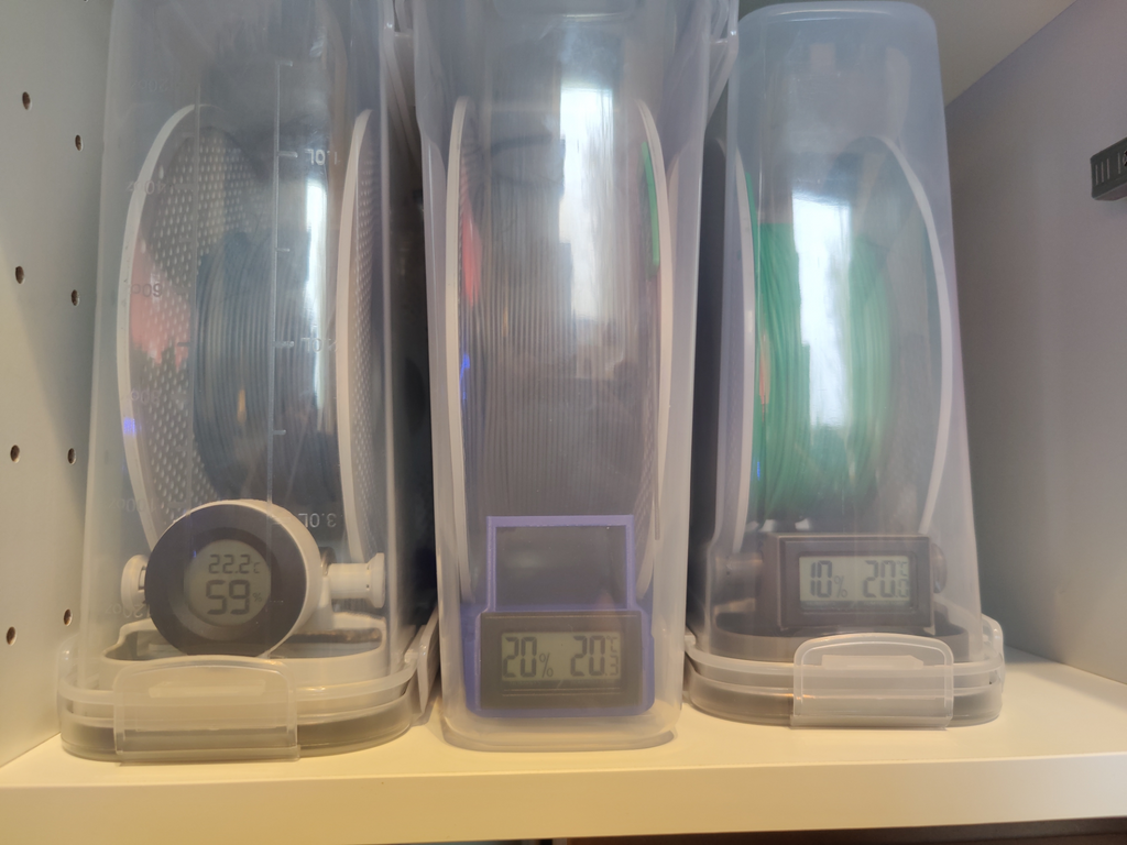 Upside Down Filament Dry Box with Round Hygrometer