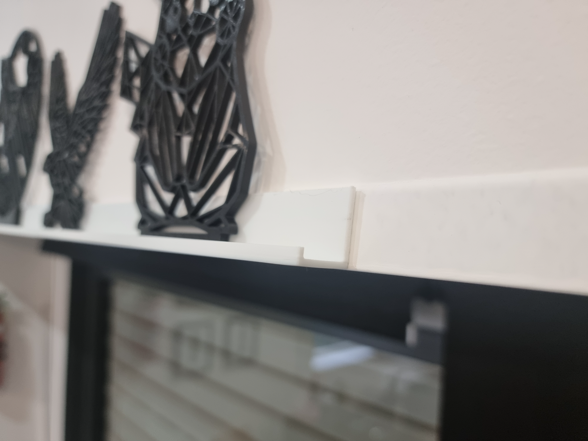 Thin CD Shelf