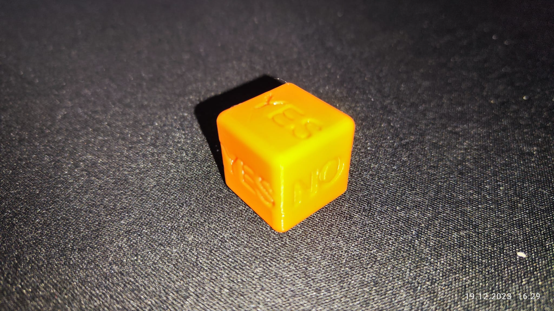 Decision Dice - Yes/No