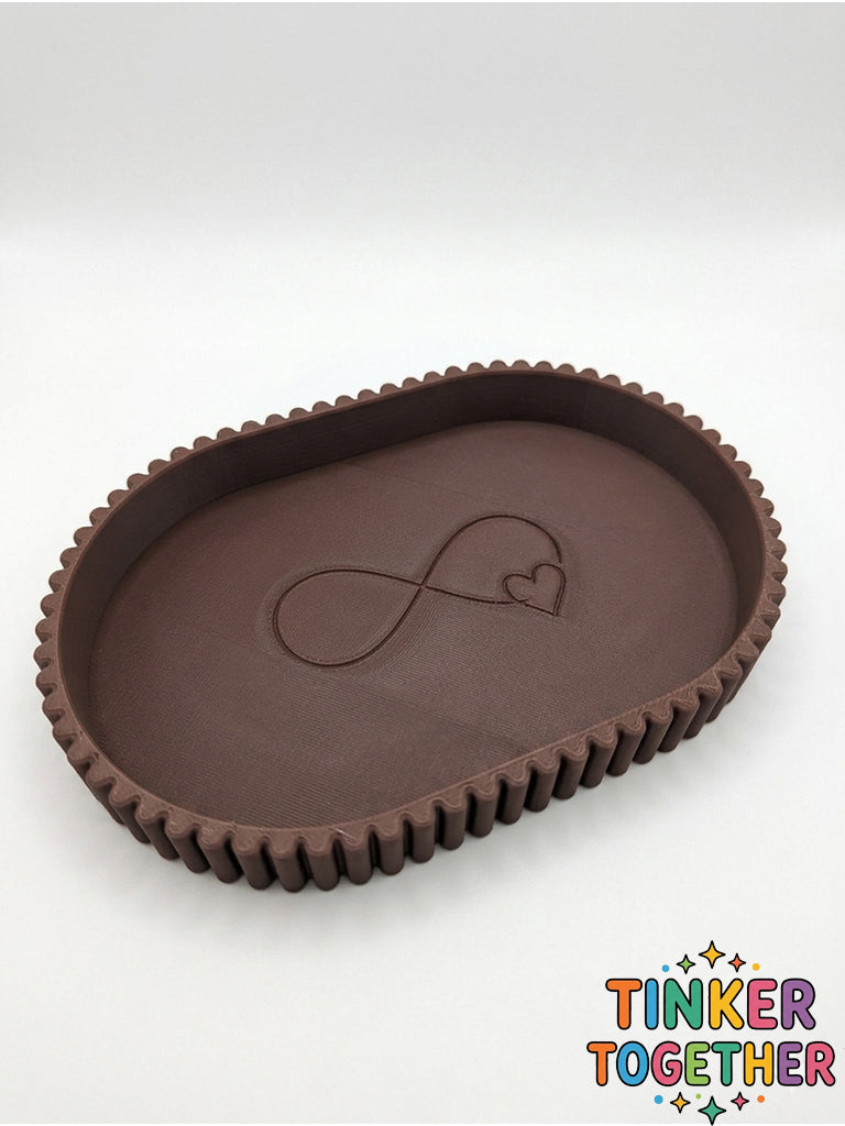 Ribbed tray