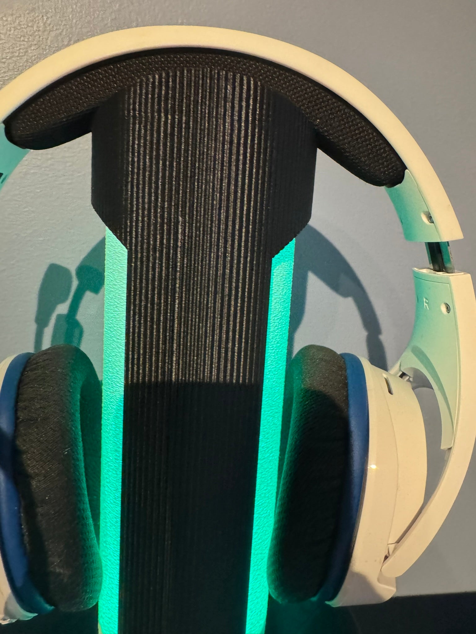 RGB Headphone Stand / Ambient Lamp – LED Kit 001