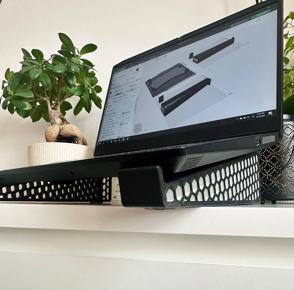 Laptop stand
