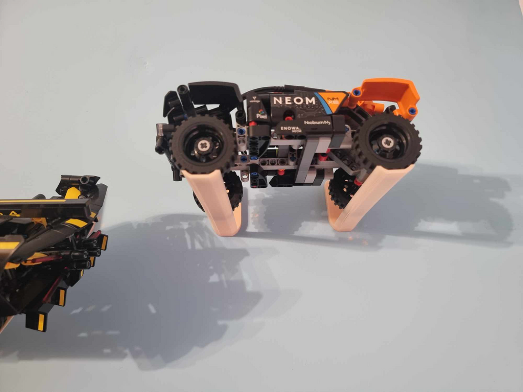 BRICKS LEGOS CAR WALL MOUNT