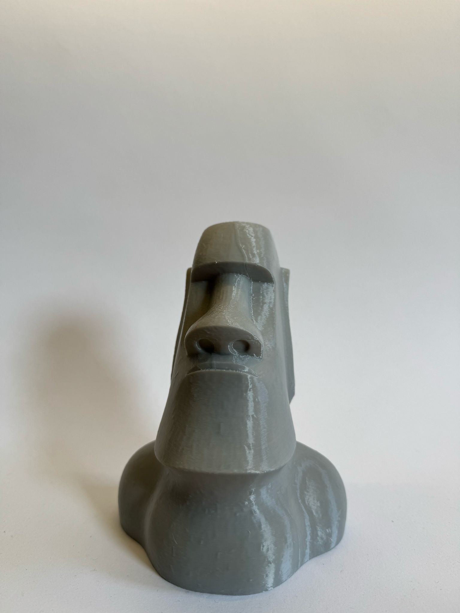 Moai Glasses Holder