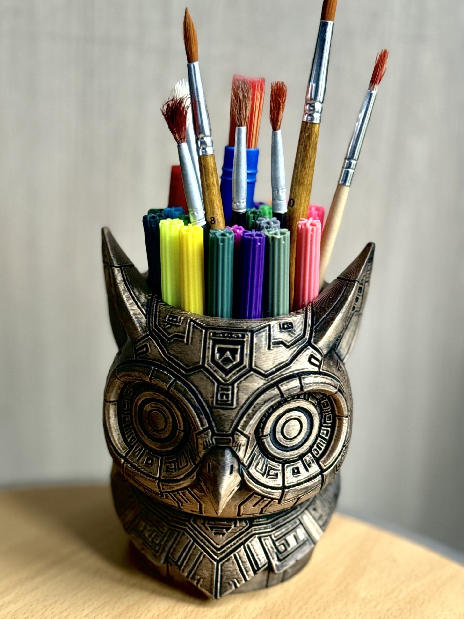Grindle–Cyberpunk Owl of Creativity-Commercial use