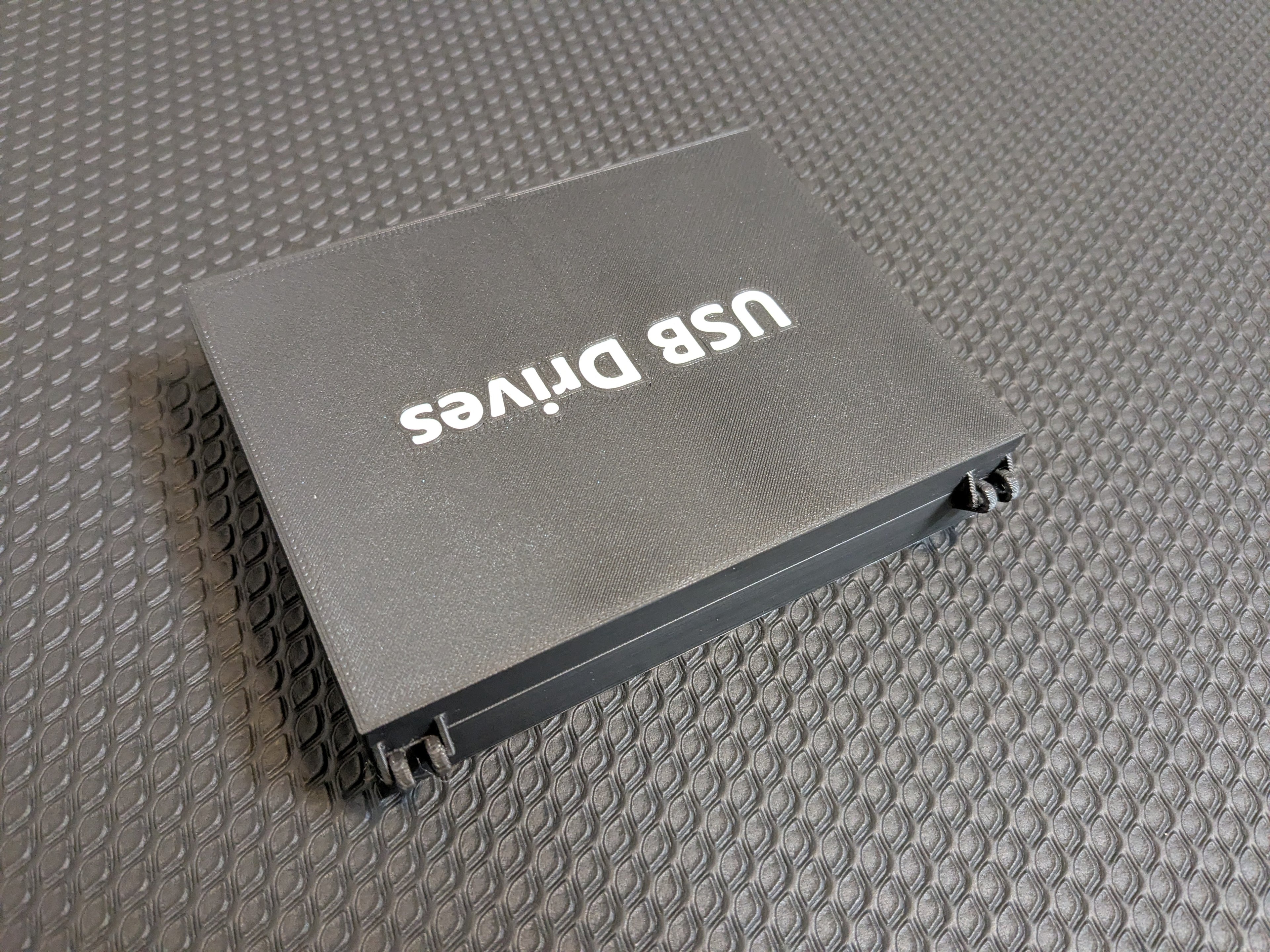 Customizable USB Drive Storage Box (and SD cards)