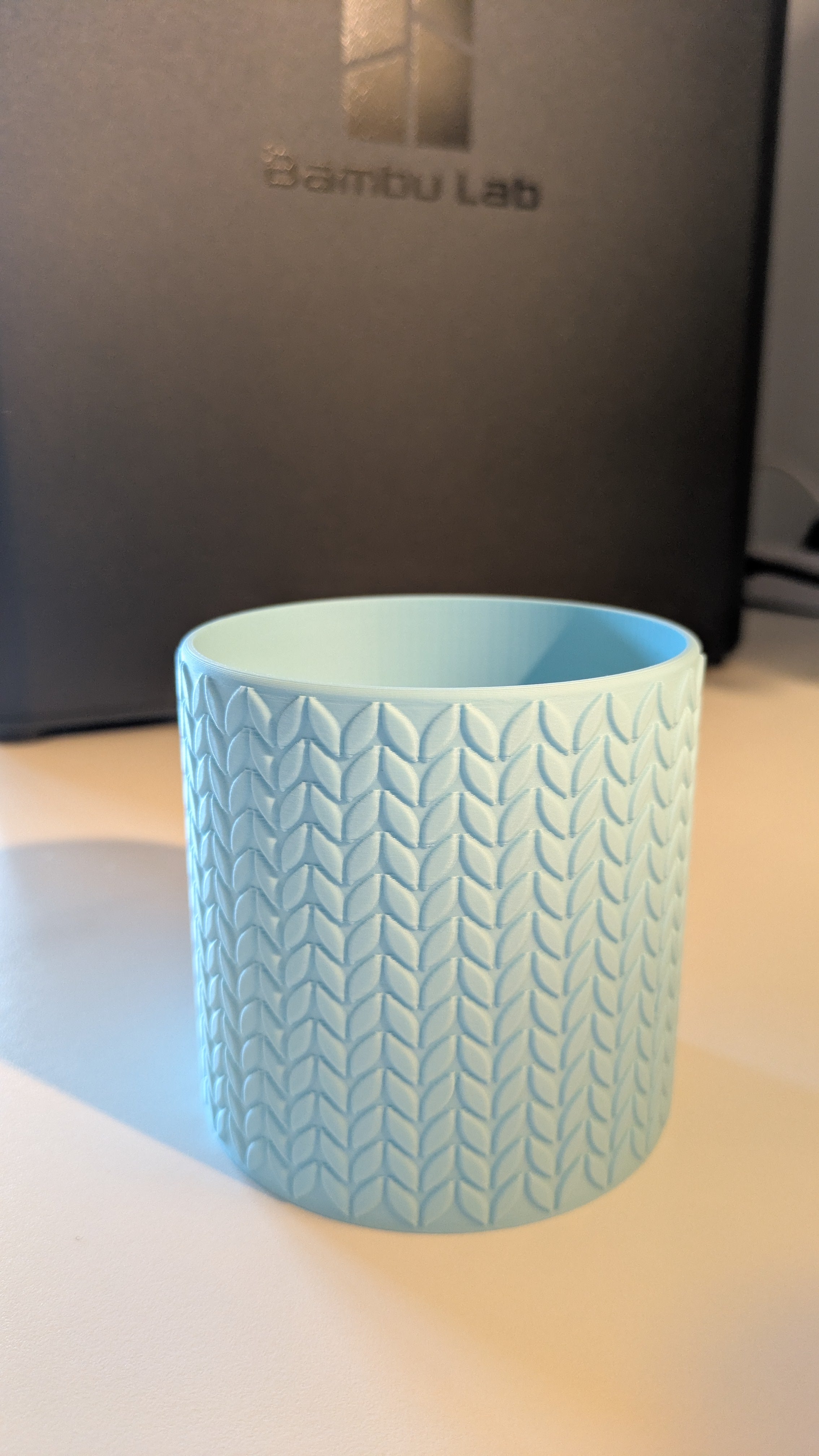 Knitted vase collection