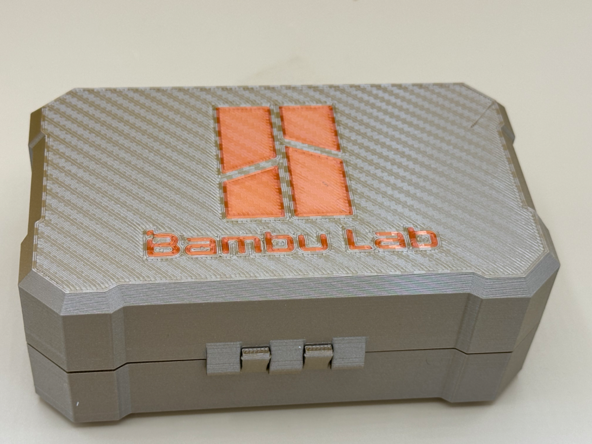 "Print-in-Place" Tool-Accessory Box for A1/2 Serie