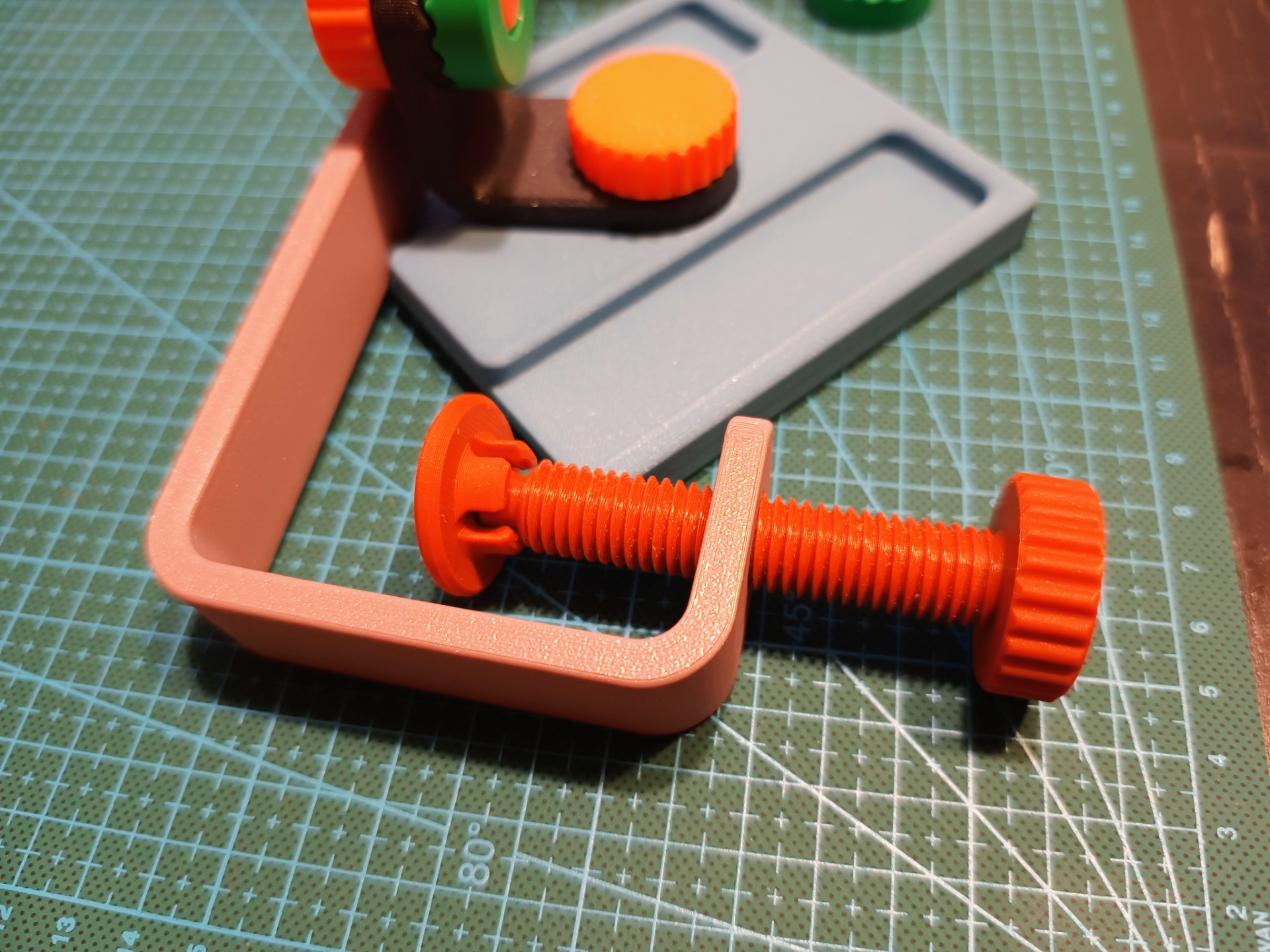 Multifunctional Arm (Phone holder)