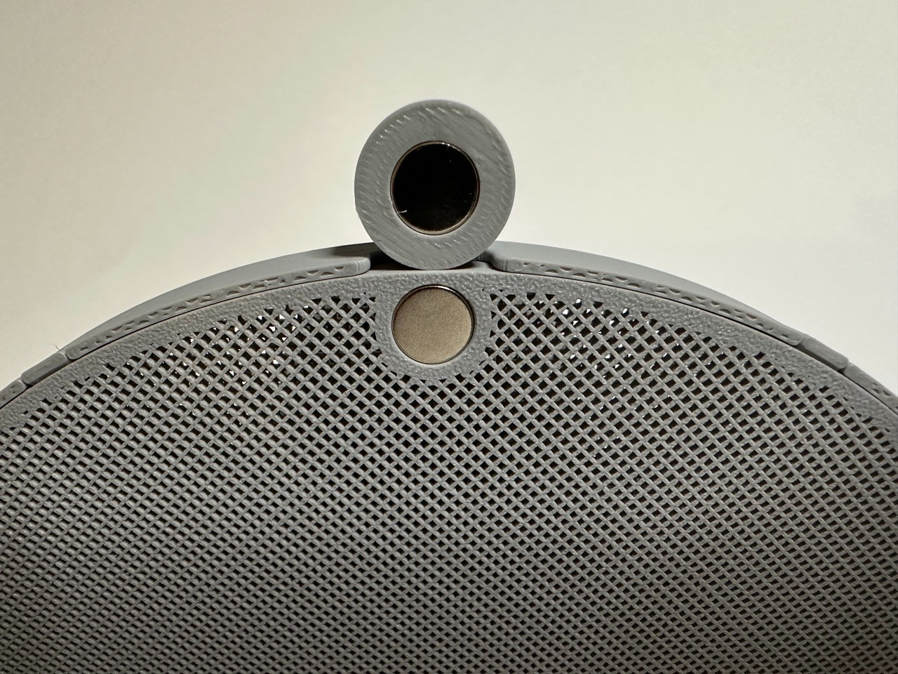 AMS-1 Side Desiccant Magnet Version