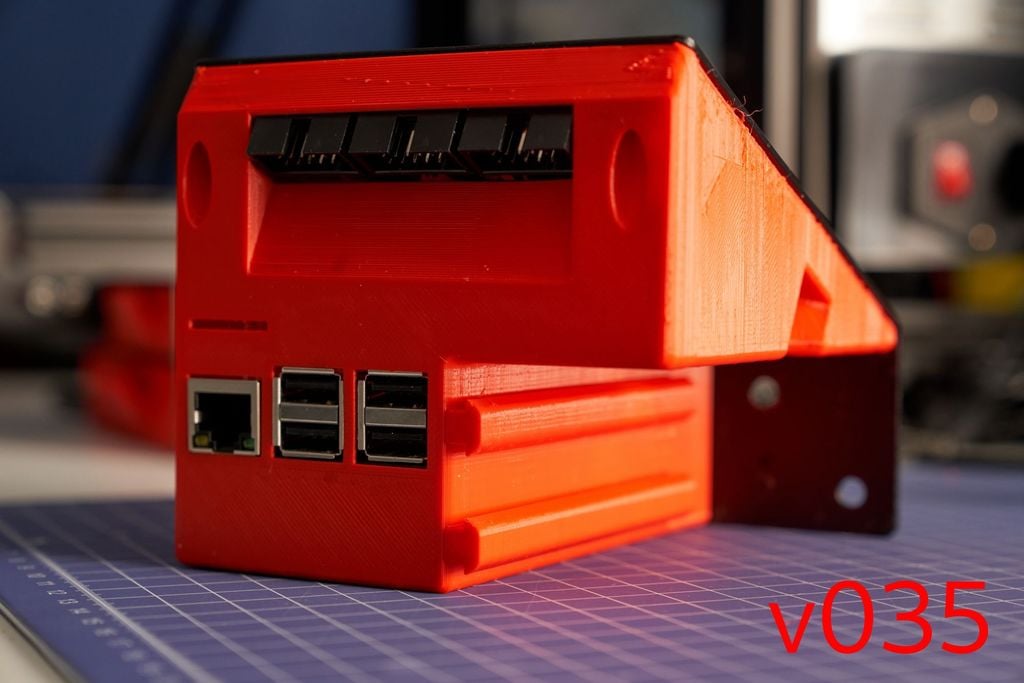 Creality Ender 3 Pro - Raspberry Pi 2/3/4 + LCD Enclosure