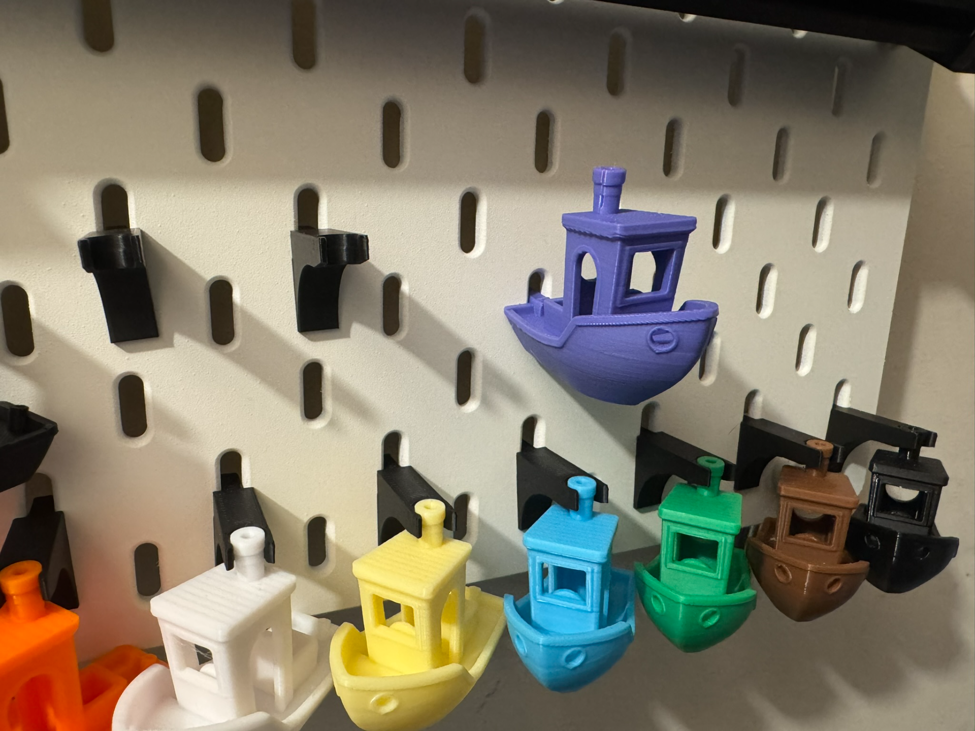 SKADIS BENCHY