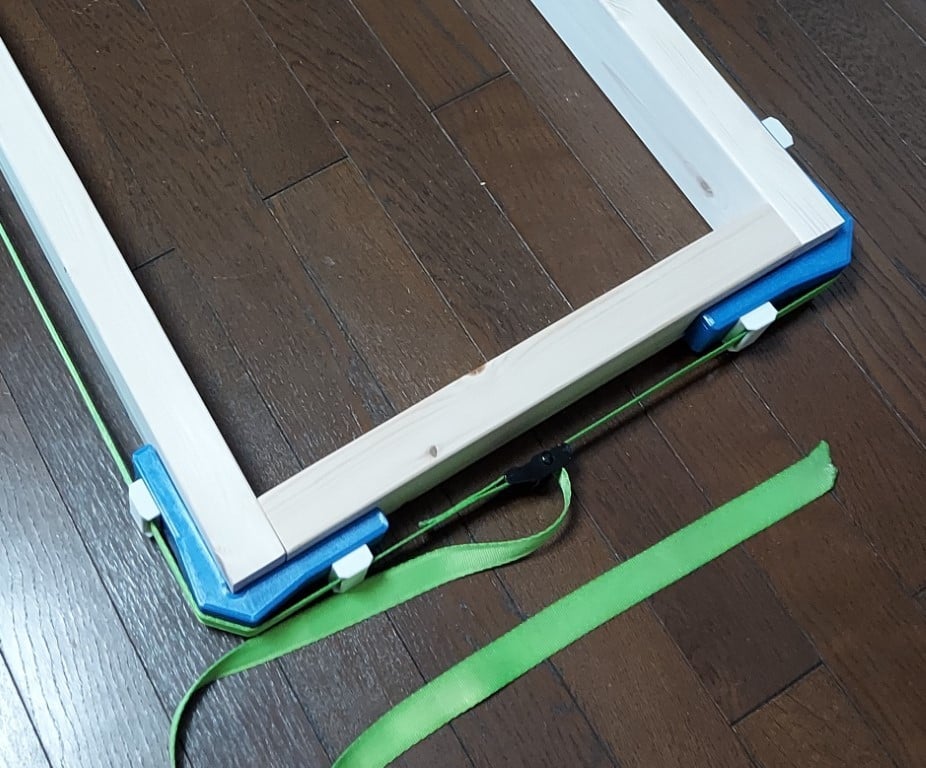 Three ways Corner clamp