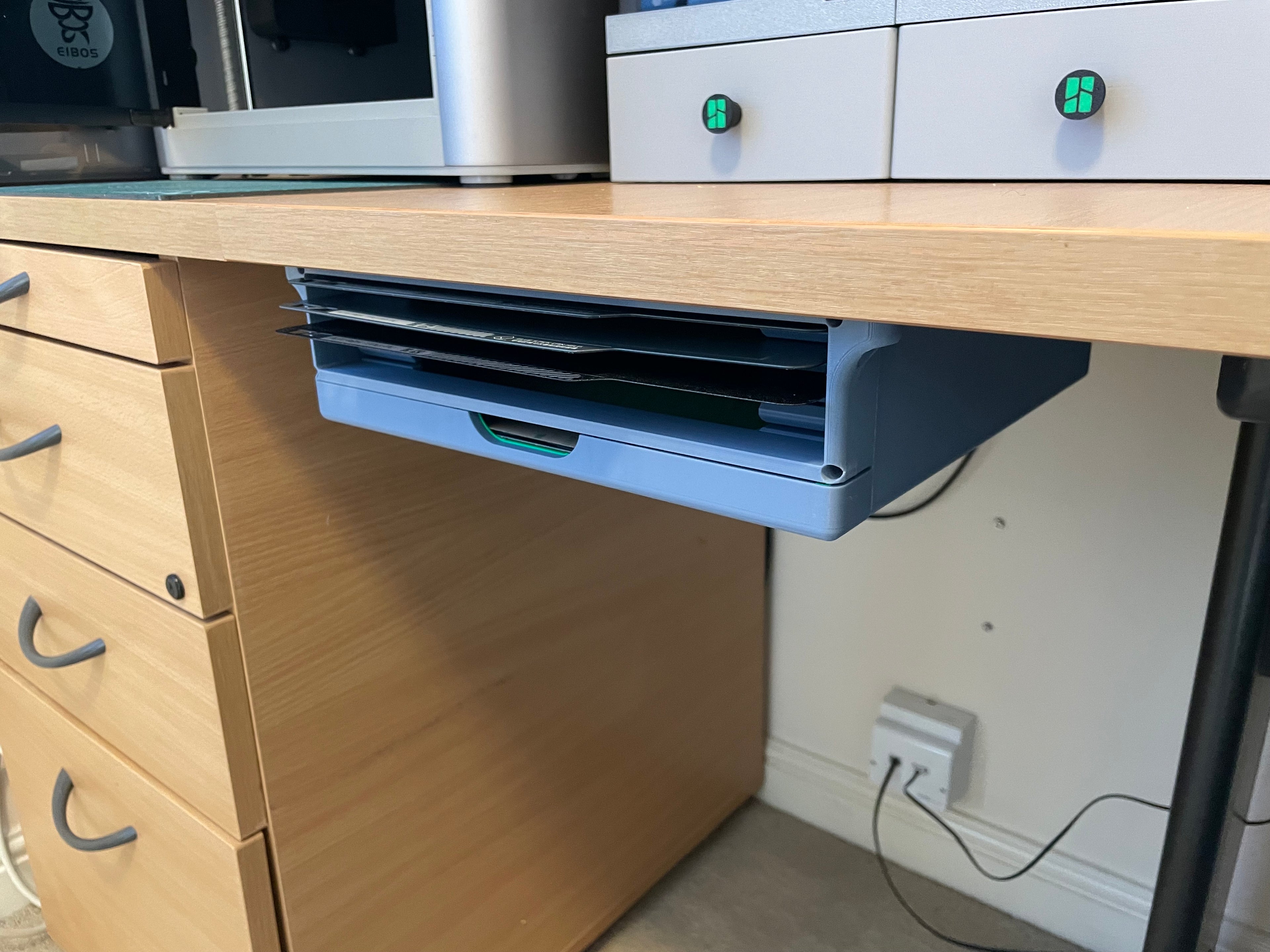 Bambu Build Plate storage - underdesk/shelf