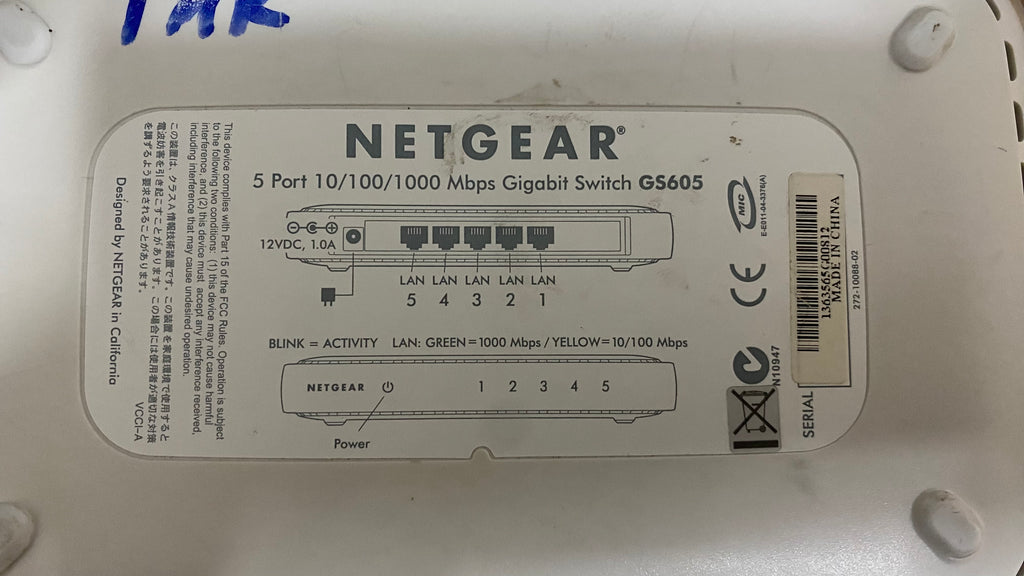 Networkswitch Holder Desk V5 Netgear GS605
