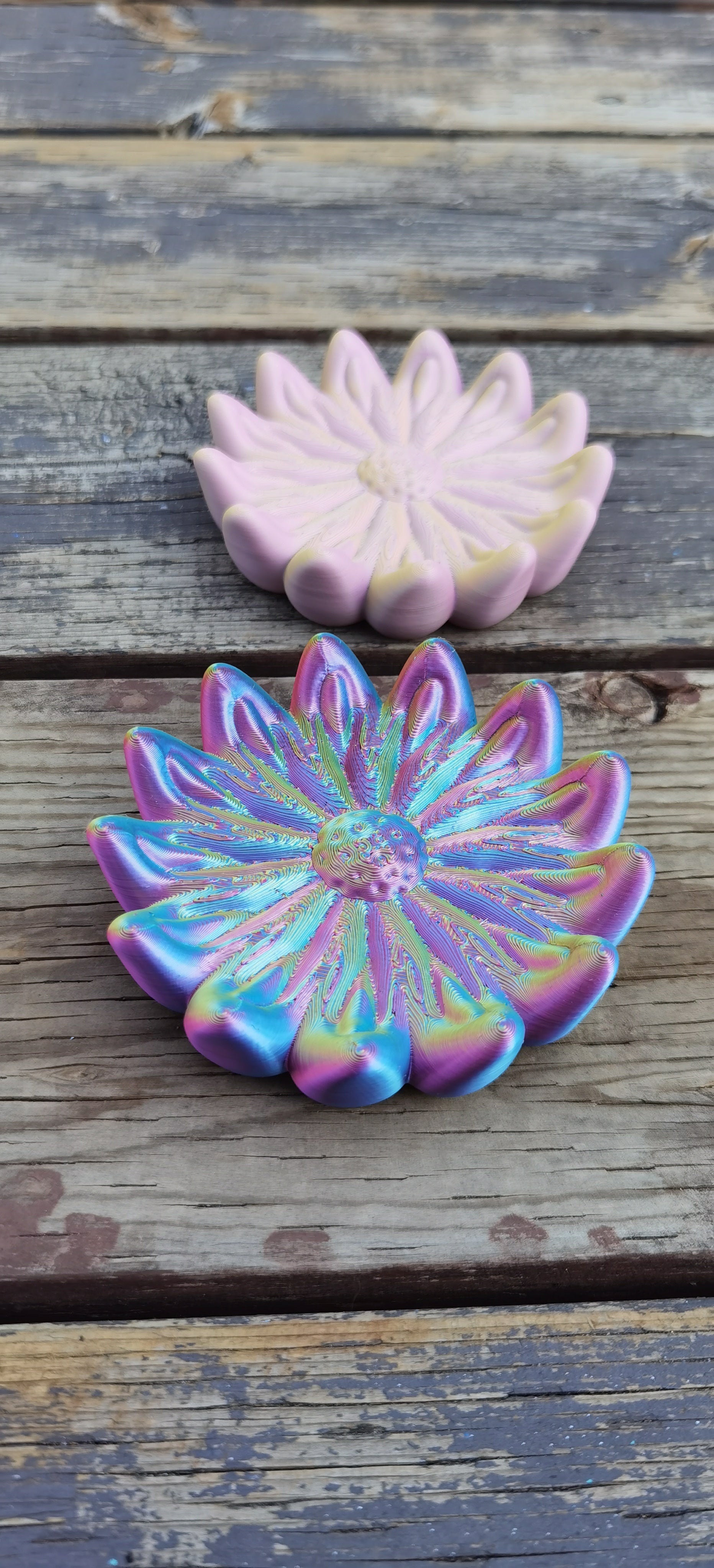 Stackable Flower Dish