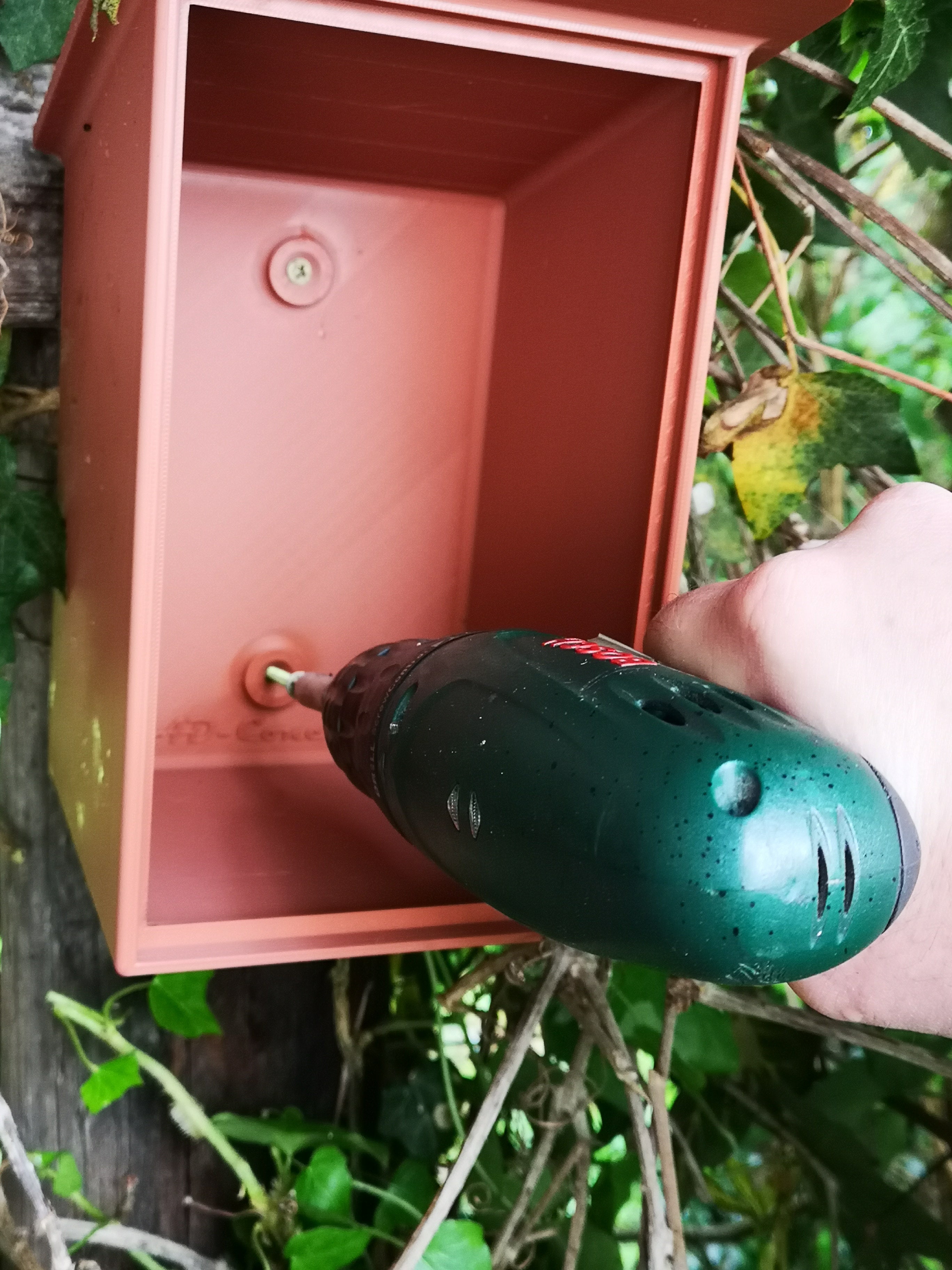 Specific birdhouses for tits and redstarts
