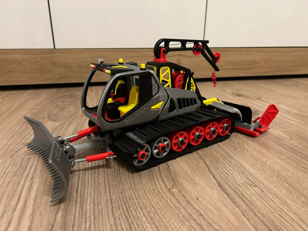 150% SCALE Snowcat / Snow Groomer