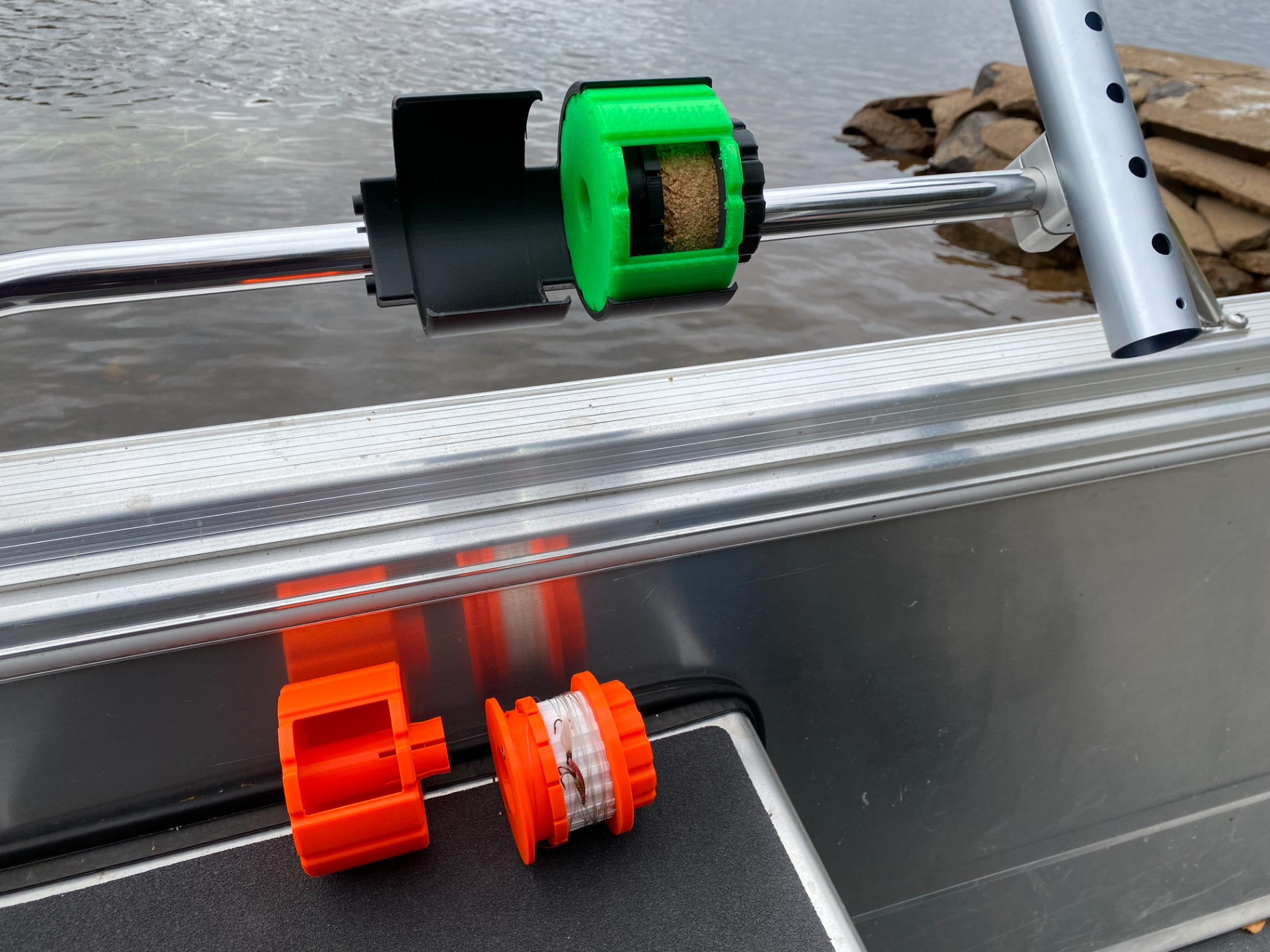 Reel for multi fly fishing lines