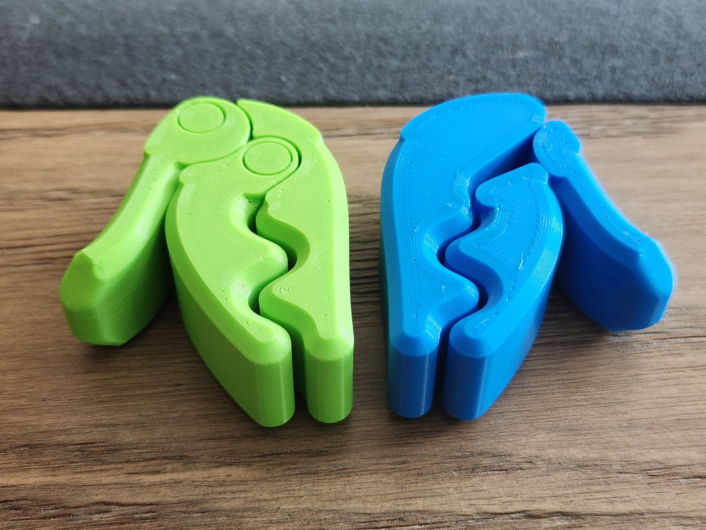 Curvy Cam Lock Bag Clip