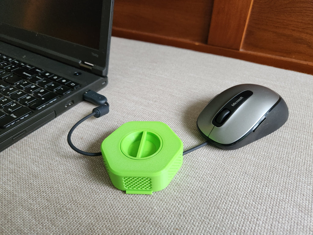 Portable Cable Organizer