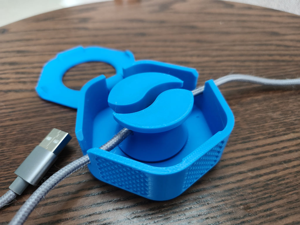 Portable Cable Organizer