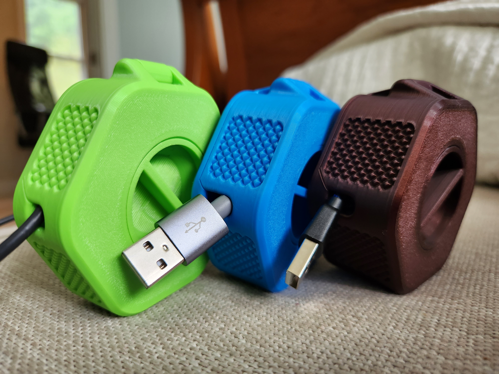 Portable Cable Organizer