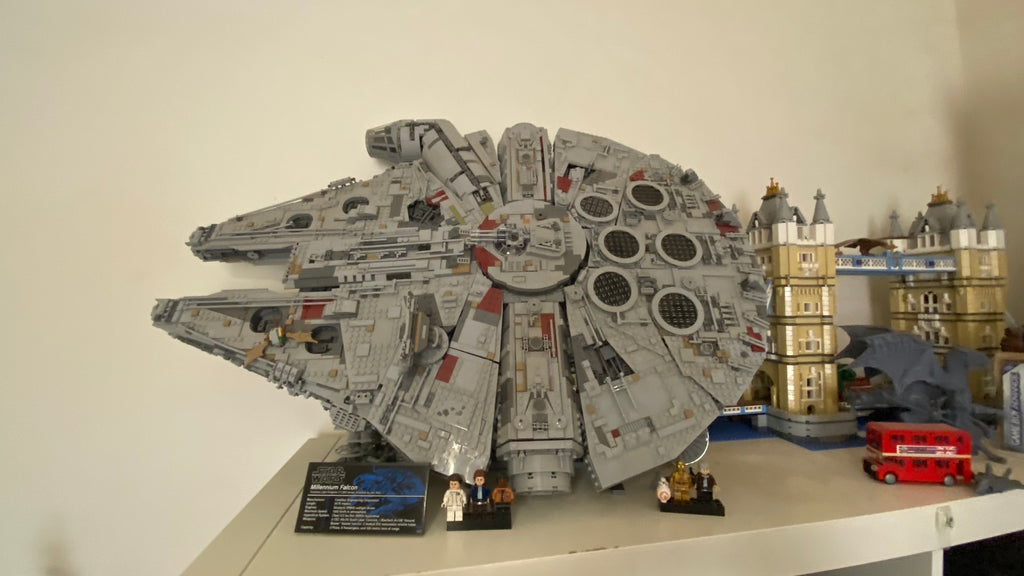 Millennium Falcon Display Stand (Lego 75198 Compatible)