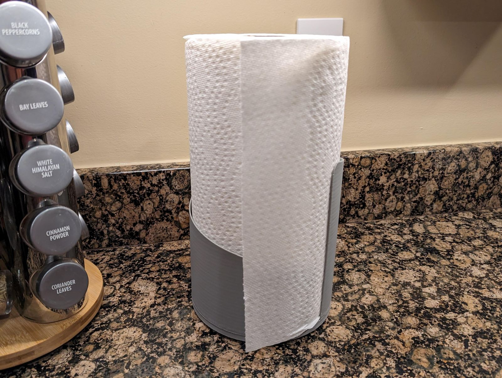 Spiral Vertical Paper Towel Holder